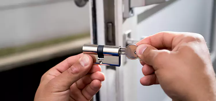 Emergency Locksmith for House Mineola