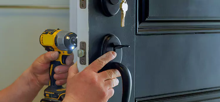 Commercial Door Lock Installation Mineola