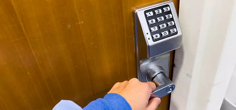 Why Choose Us for Your Keypad Lock Needs in Mineola, NY?