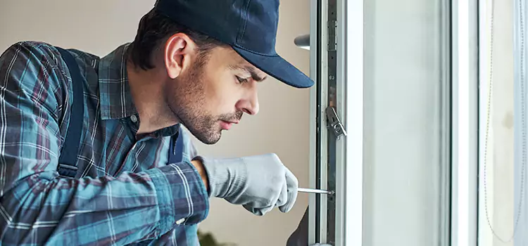 Emergency Response for Latch Issues Mineola